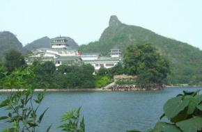 两江四湖