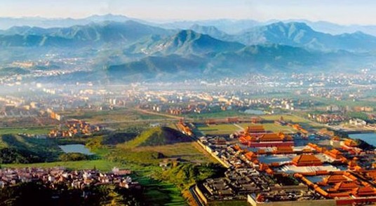 横店影视城旅游景点_横店影视城旅游收入(2)